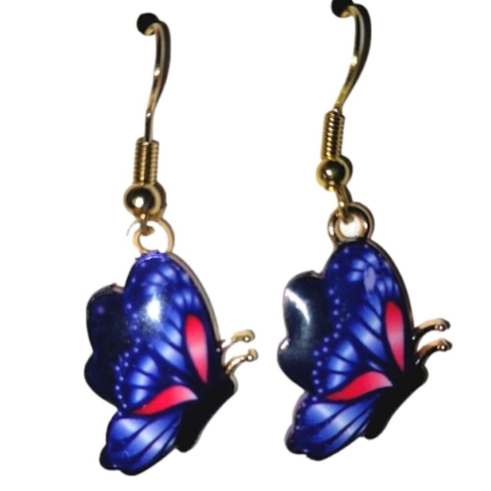 Super cute butterfly wings earrings